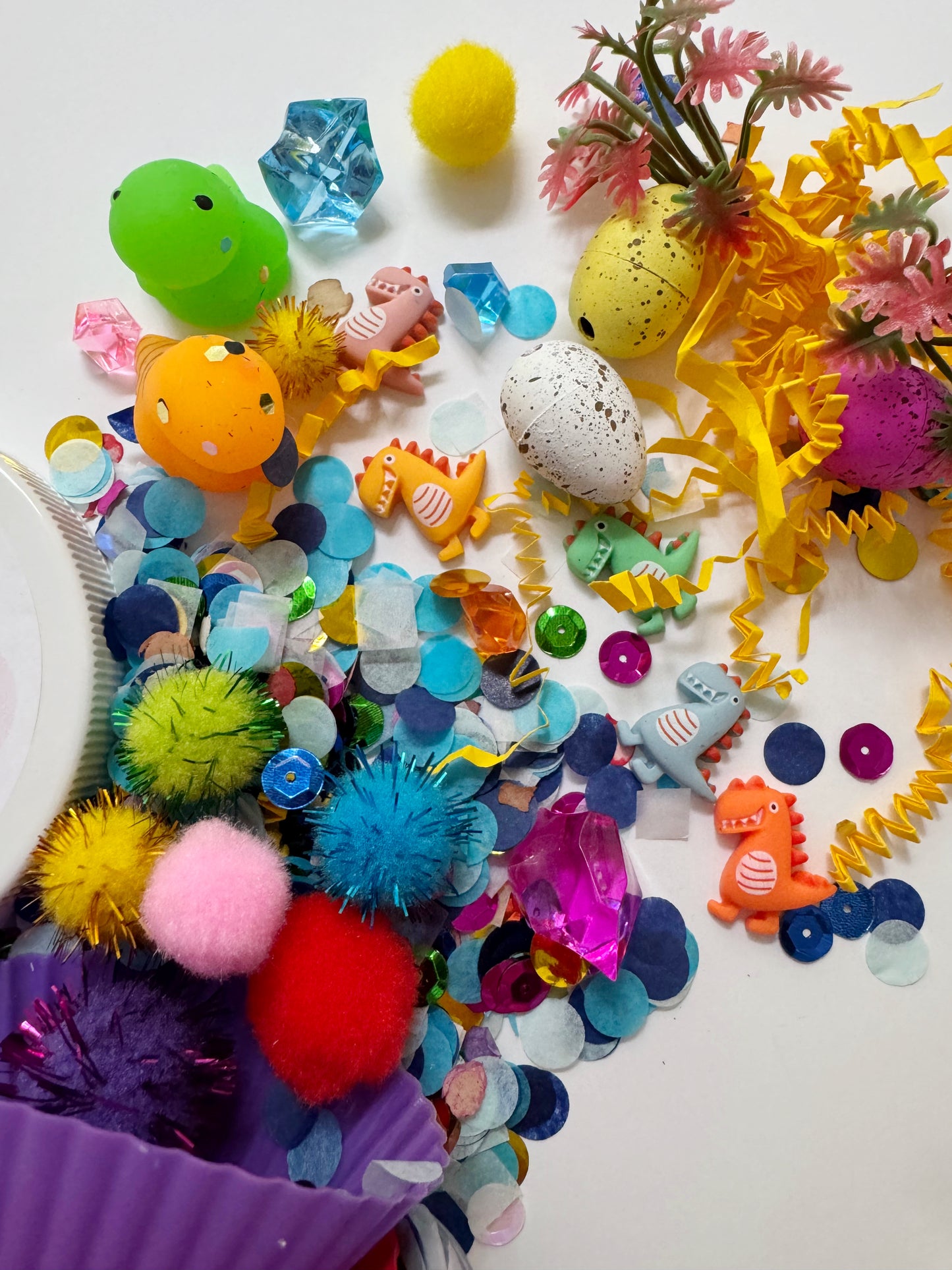 Dino Confetti & Fete Jar