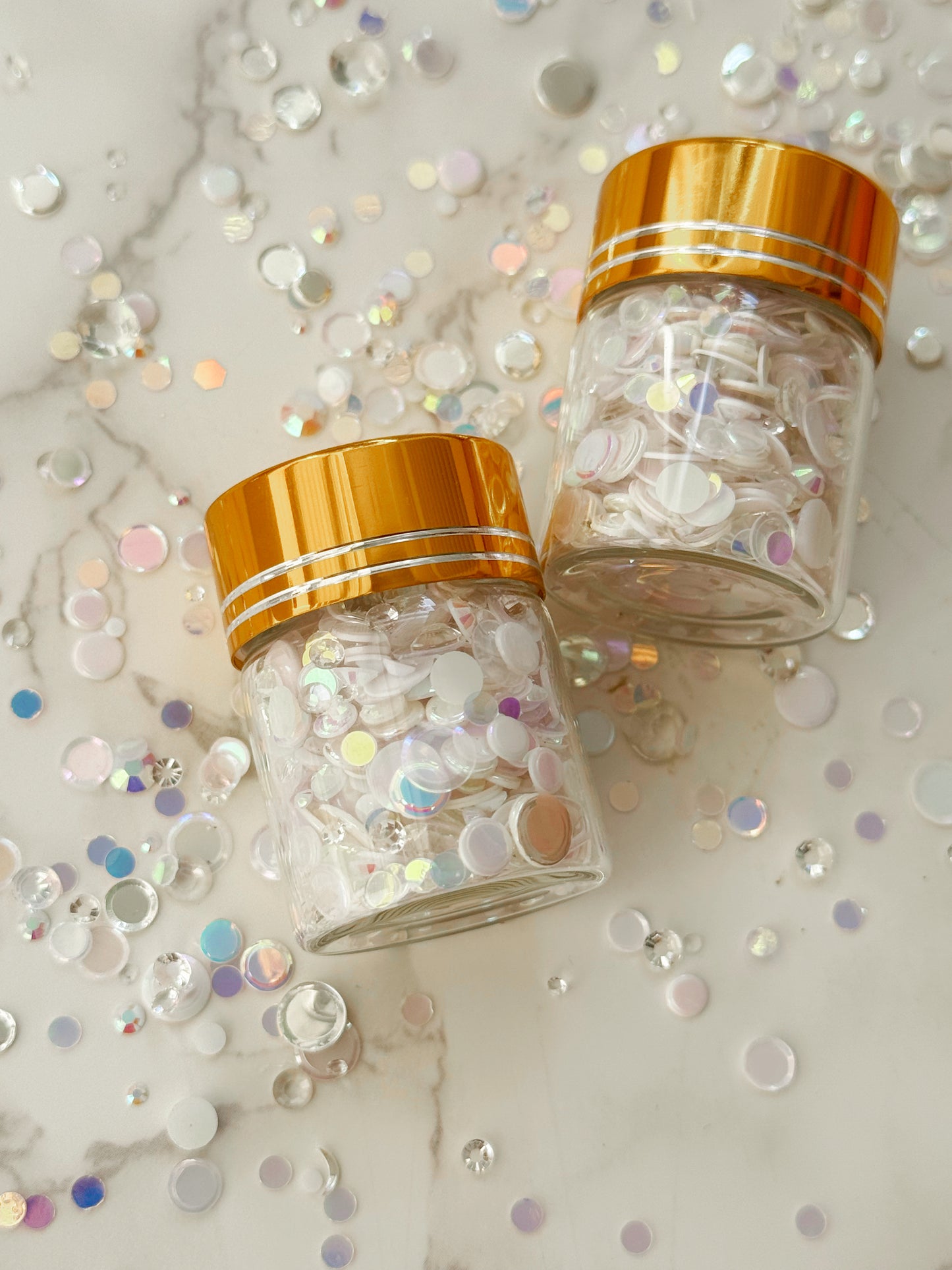 White Christmas Essentials Confetti